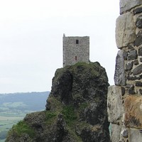 Trosky do konce prázdnin otevřeny třikrát i v pondělí