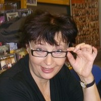 Yvona Žertová nerada štípá dříví a luxuje