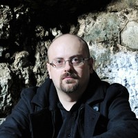 Juraj Červenák: „Mí hrdinové nejsou žádní uhlazení rytíři v naleštěné zbroji. Krvácejí, potí se a chodí na záchod.“