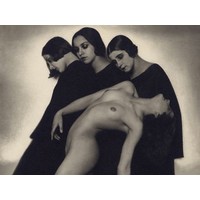 Fotografie v českých a moravských galeriích