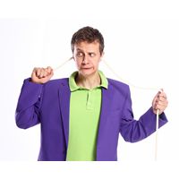 Richard Nedvěd: „Na nemožné situace se nepřipravuju a na ty možné je nemožné se připravit, protože není možné předpokládat, že budou opravdu možné. Zkrátka, je to nemožné. Ale práce s obecenstvem mě prostě baví (smích).“