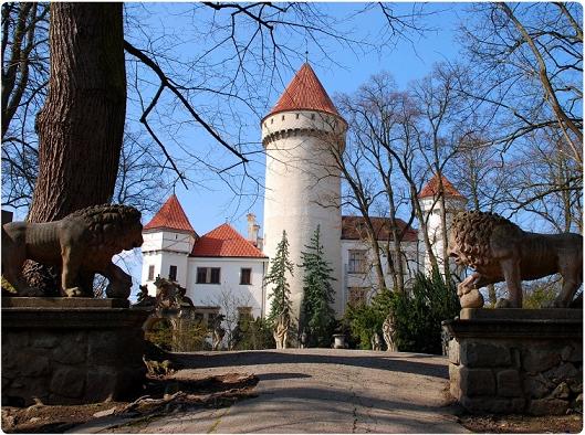 Hrady2