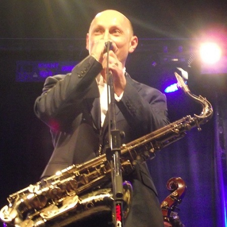 Saxofonista Milo Suchomel pokrstil svoj tretí album „… chcem robiť filmovú hudbu. Čakám na ponuky režisérov, kedy ma už konečne oslovia…“