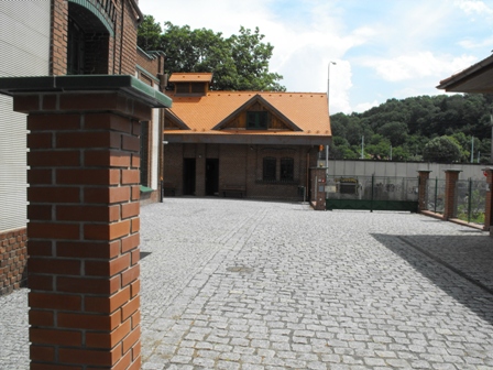 Cihla3