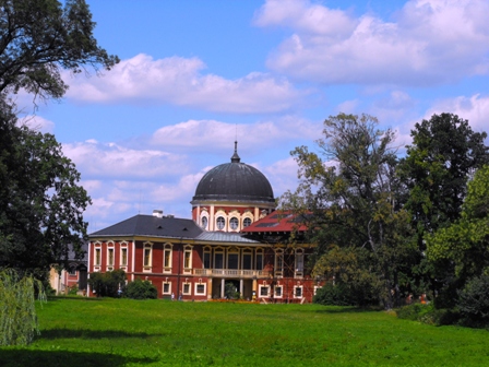 Veltrusy3
