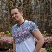 I když to tak nevypadá, jsem v podstatě velký introvert, říká zpěvák a muzikálový herec Radim Schwab