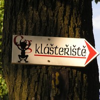 Vydejte se po stopách Ďáblovy lsti do Podlažic
