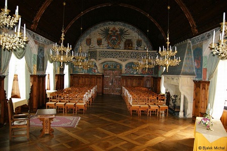 bouzov1
