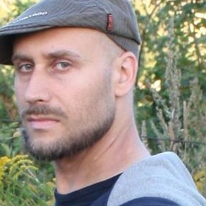 Je třeba věřit, že události plynou tak, jak mají, říká herec Jiří Bartoň