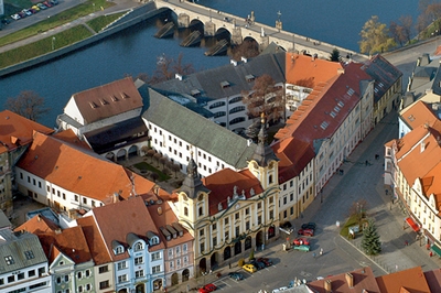 Pisek2