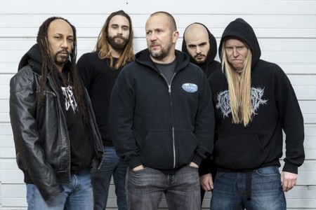 mo suffocation
