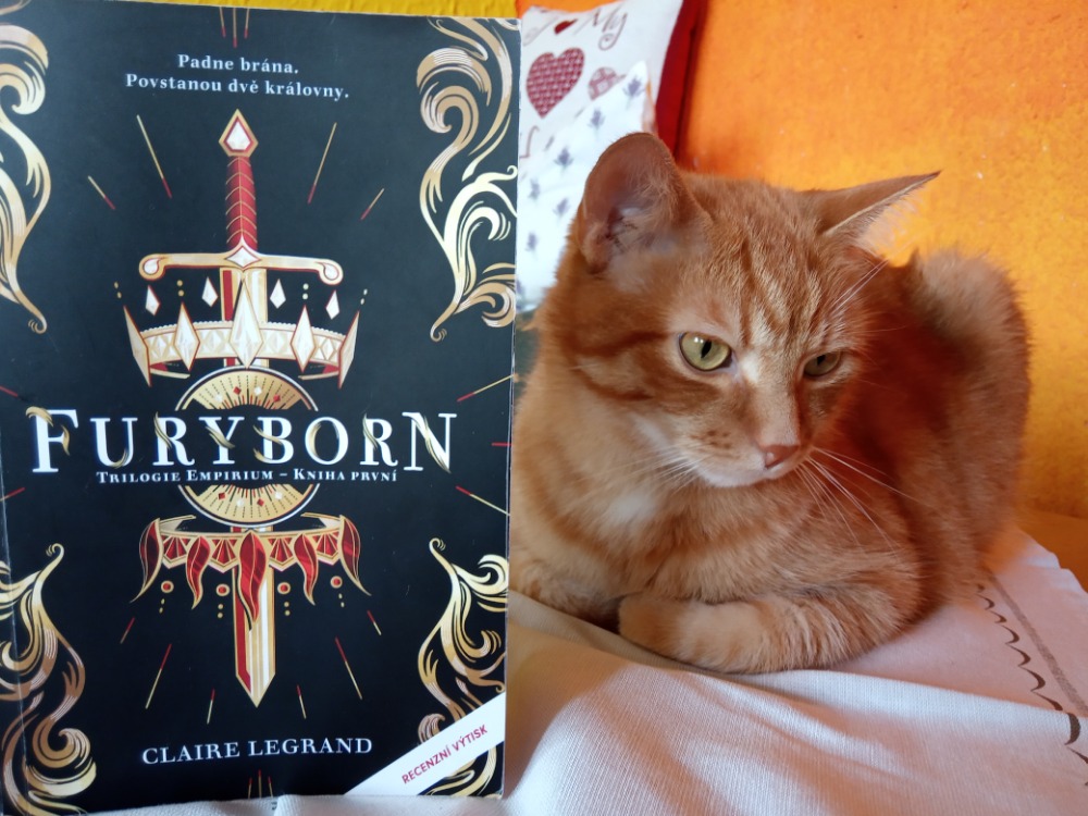 Furyborn – dvě královny povstanou. Jedna aby nás zničila, druhá aby nás zachránila.
