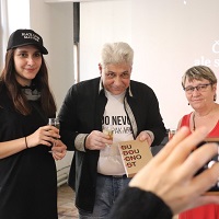 Sborník nastiňuje budoucnost očima mladých lidí z tzv. nové levice