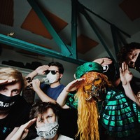 V obýváku všichni ruce nahoru! Kapela MYDY vydává karanténní EP coverů vlastních písní