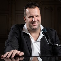 Nevidomý zpěvák a klavírista Honza Jareš vydává své druhé album Doktor duší. Jeho nové písničky Vás spolu s jeho životním příběhem chytnou za srdce