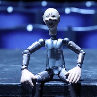 AI: Když robot píše hru. Švandovo divadlo uvede hru napsanou umělou inteligencí