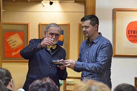 4 Křest Dva kumpáni Atelier Kladno 2018