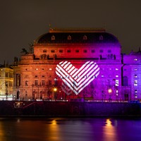 Giving tuesday 200