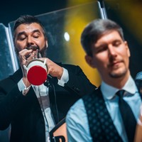Vítězové Cen Anděl Lash & Grey spojí tóny s B-Side Bandem