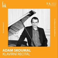FOK uvede klavírní recitál Adama Skoumala. Zazní i premiéra jeho skladeb