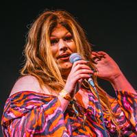 Tome Prince s Miss Petty singlem Free Ur Mind připomínají, že svět není černobílý