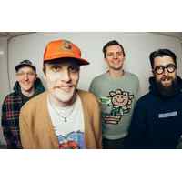 Britští pop-punkeři Neck Deep se na podzim vrací do České republiky