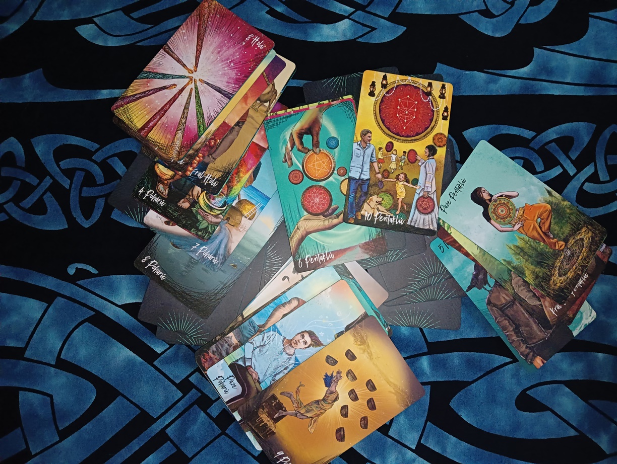 Tarot světla a stínu