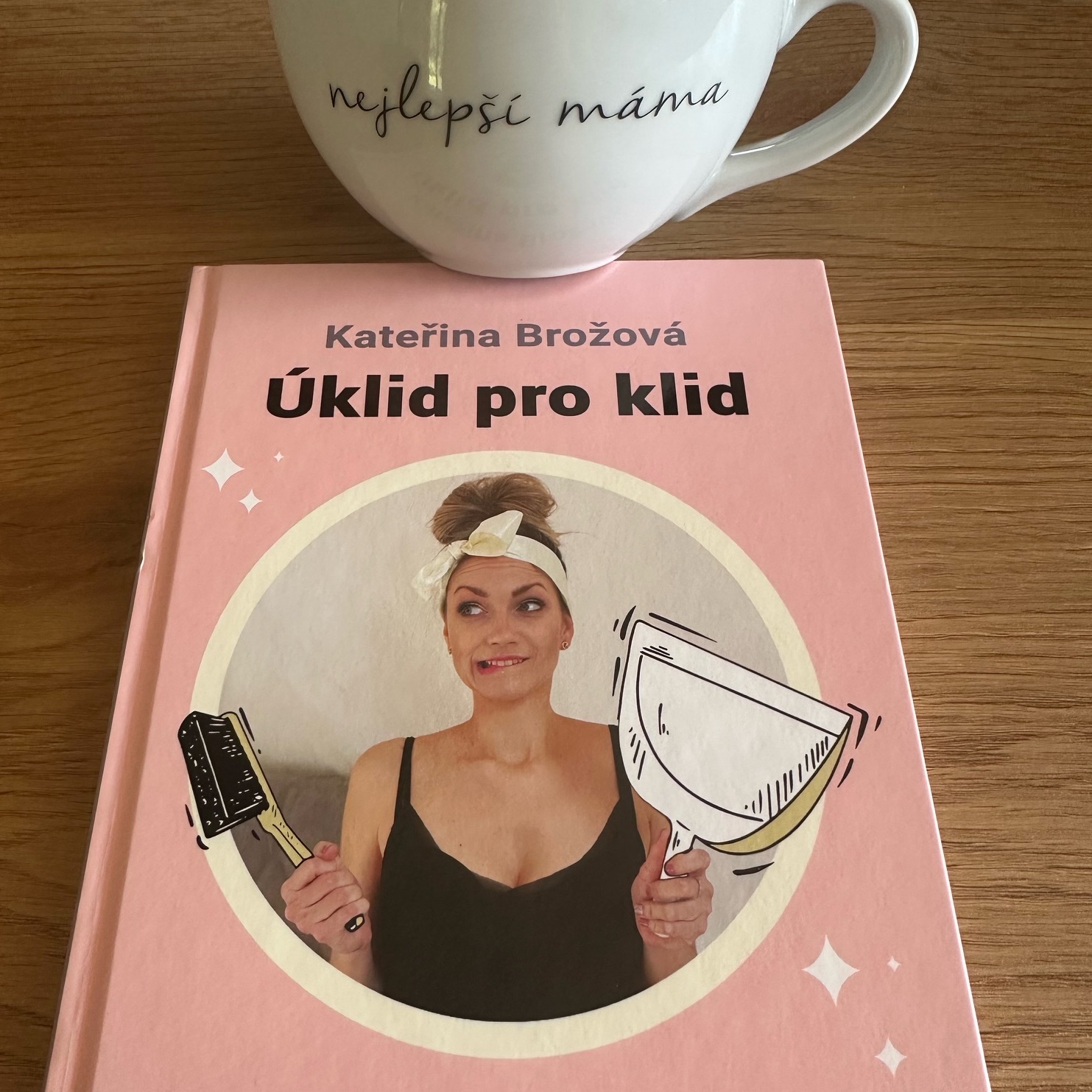 Úklid pro úklid. Jak vyrobit WC bomby a proč posypat sodou koberec před vysátím?