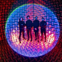 Deset let psychedelického šílenství slaví Madhouse Express