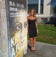 Malířka Silvie Kořistková vystavuje své unikátní dílo v Domě kultury v Kroměříži