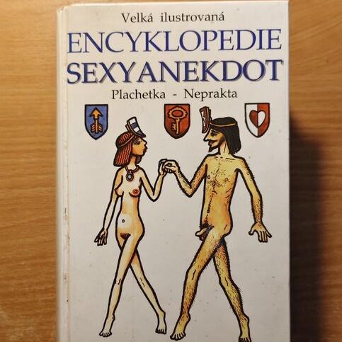 Valentýnské čtení aneb láska všude kolem nás. Co si vybrat z antikvariátu?