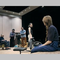 Ostravští Bezruči vezou do Prahy true crime Wildea i mrazivé psychologické drama