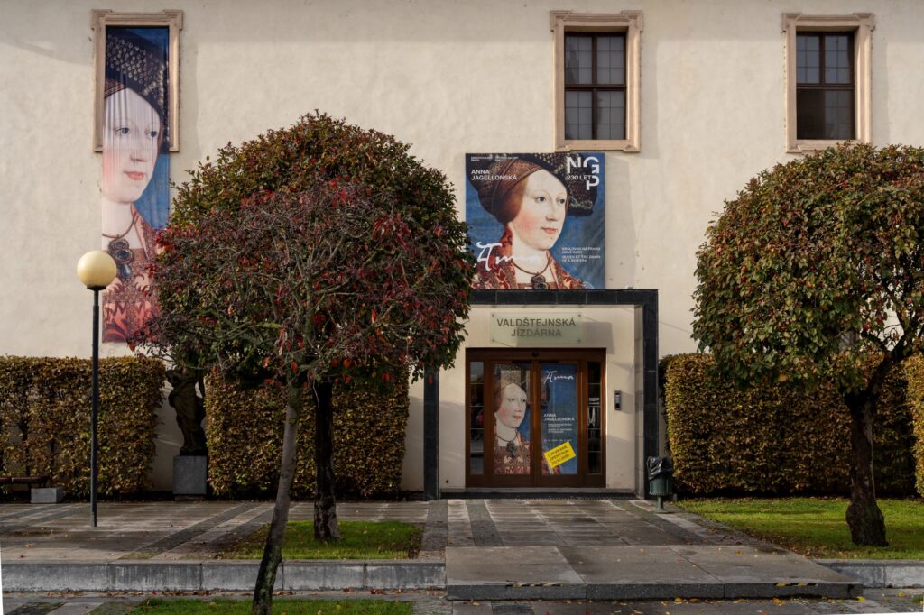 NGP zve do Valdštejnské jízdárny na výstavu o Anně Jagellonské – římské, české a uherské královně období renesance