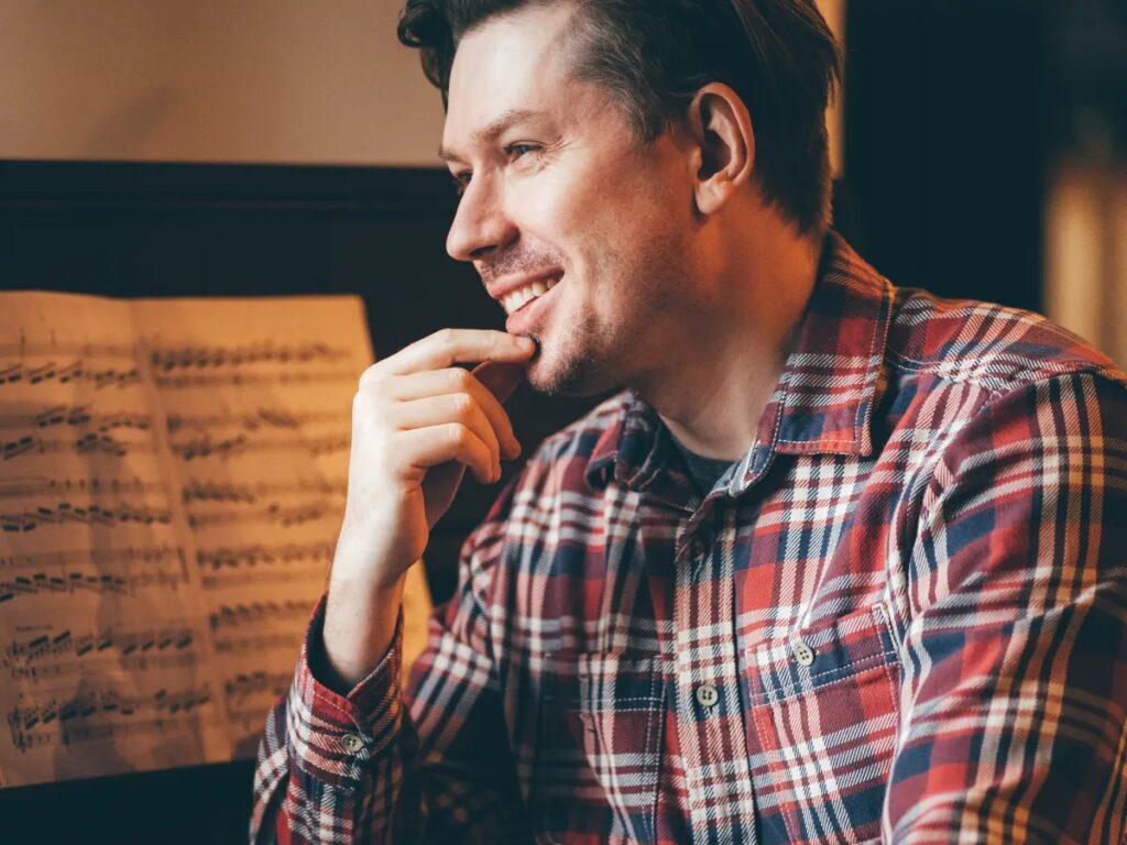 Pavel Szabo zůstává věrný klavírnímu minimalismu. „Chtěl bych posluchačům předat, kdo jsem a jak se dívám na svět,“ říká