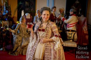 Knihovna, hudba a odkaz otce. Marie Walburga oslaví na zámku Kunín 264. narozeniny
